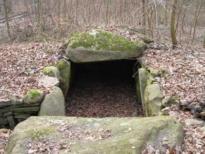 Dækstenene mangler. Foto: Søren Nielsen