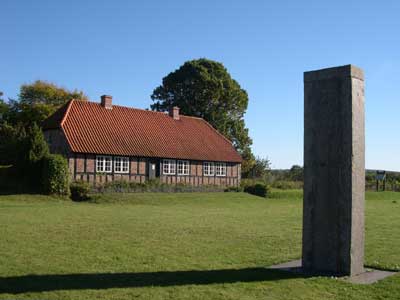 Mindesmærke for biskop Gunner. Foto: Søren Nielsen